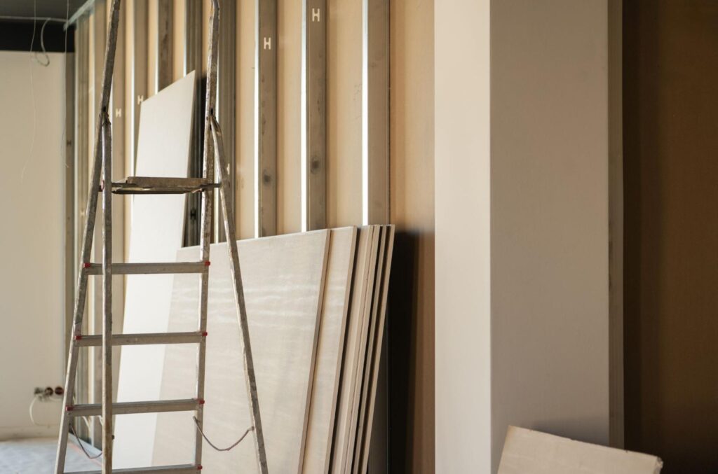 แผ่นยิปซั่มกั้นห้อง